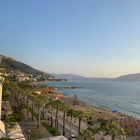 Seafront Balcony Влёра