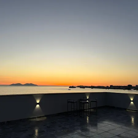 Seafront Balcony Апартаменты Влёра
