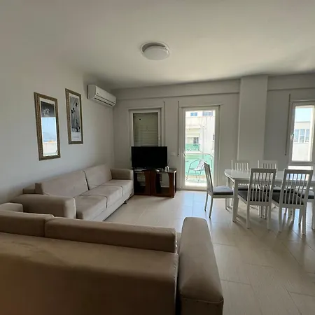 Апартаменты Seafront Balcony *