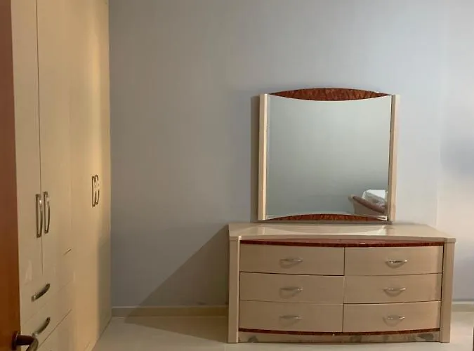 Seafront Balcony 公寓 *