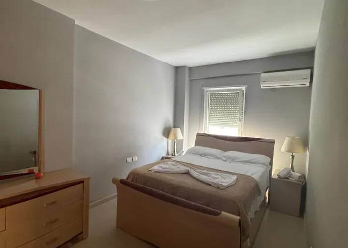 Seafront Balcony 公寓