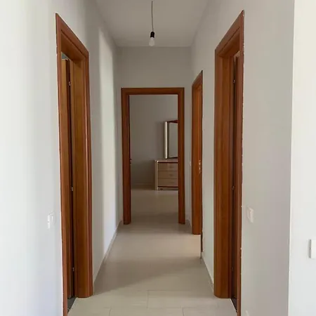 Lovely And Spacious 2-bed In Great Location *